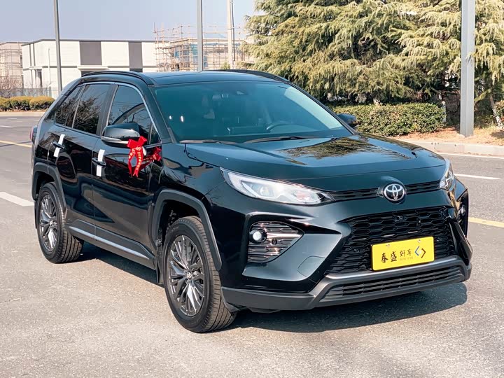 Фото 3 - Toyota Wildlander