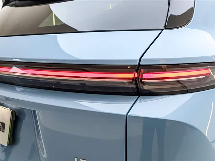 Фото 9 - LiXiang L7