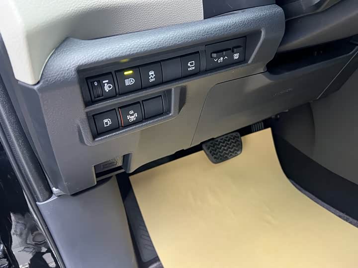 Фото 5 - Toyota Sienna