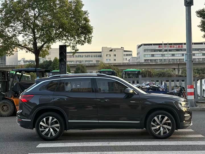 Фото 4 - Volkswagen Tayron