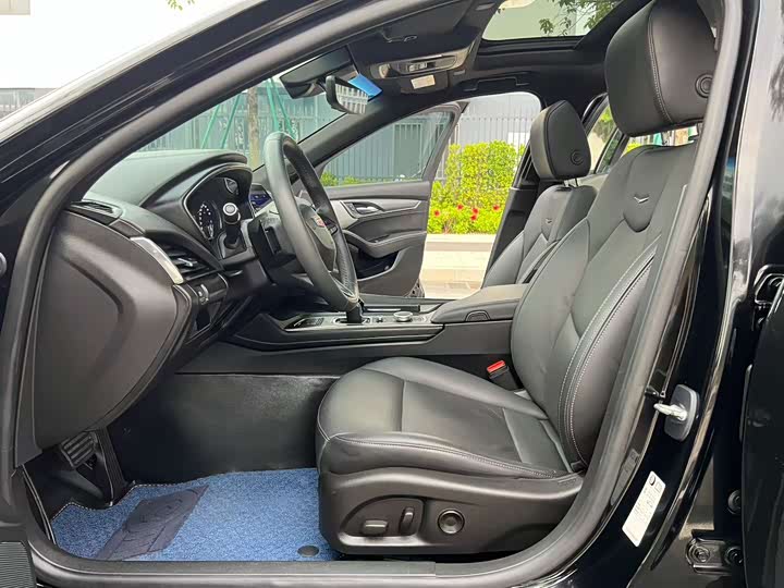 Фото 7 - Cadillac CT5