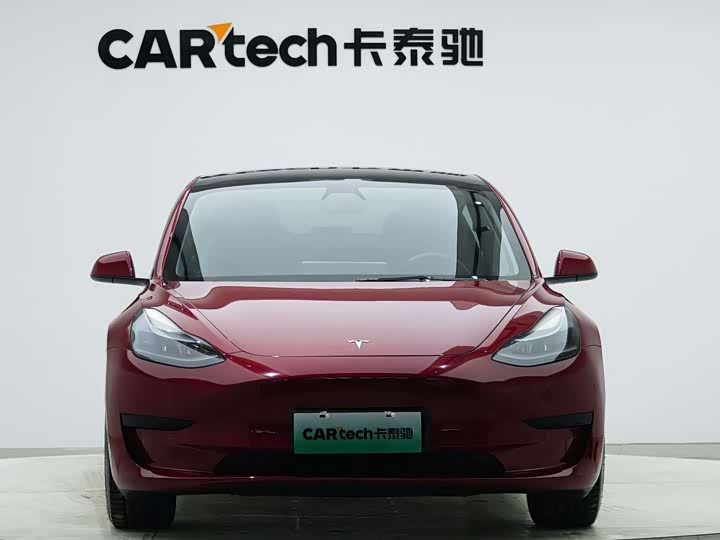 Фото 6 - Tesla Model 3