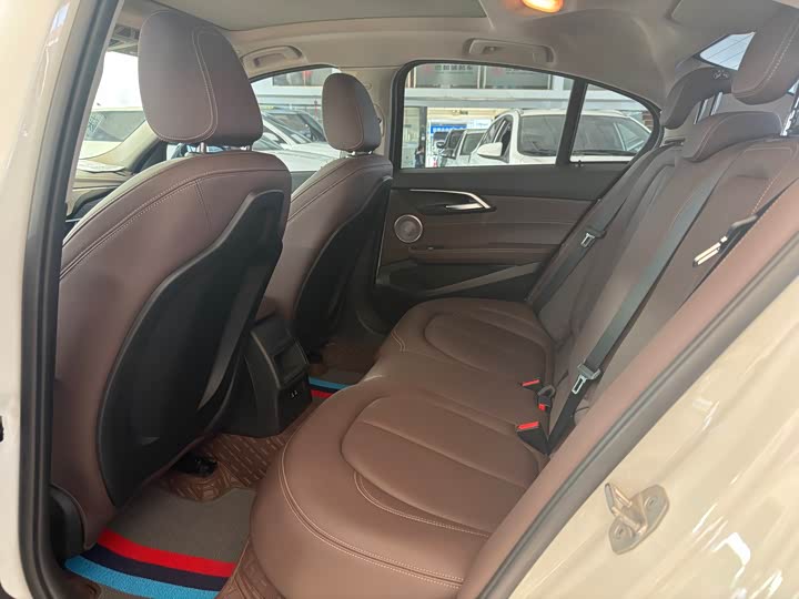 Фото 5 - BMW 1 Series