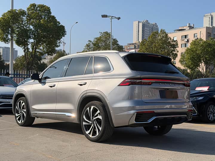 Фото 4 - Geely Monjaro