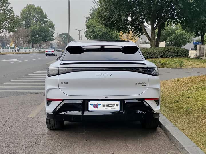 Фото 5 - BYD Sea Lion 07 EV