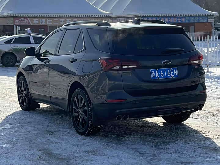 Фото 7 - Chevrolet Equinox