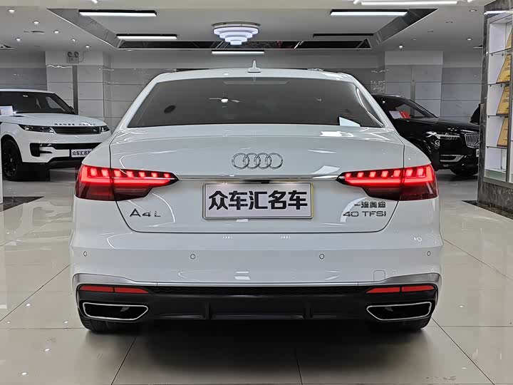 Фото 5 - Audi A4L