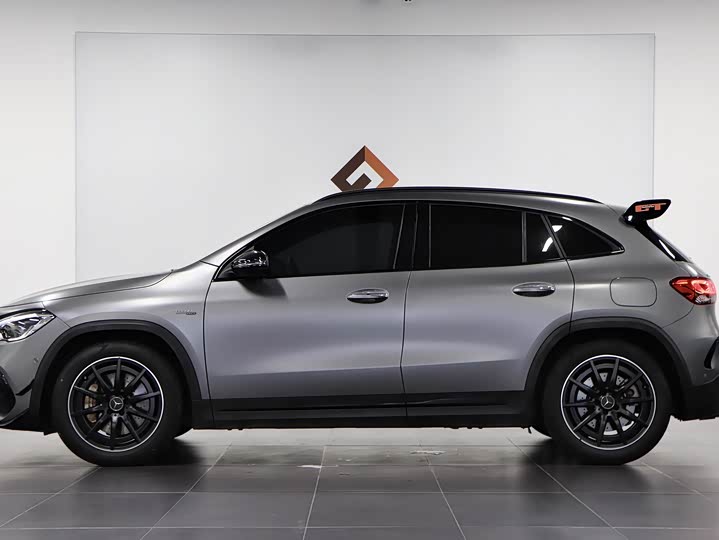 Фото 7 - Mercedes-Benz GLA-Class AMG
