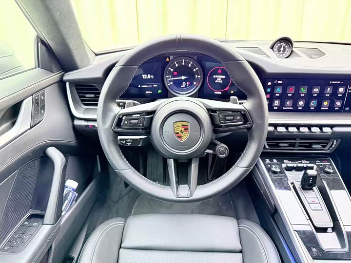 Фото 8 - Porsche 911