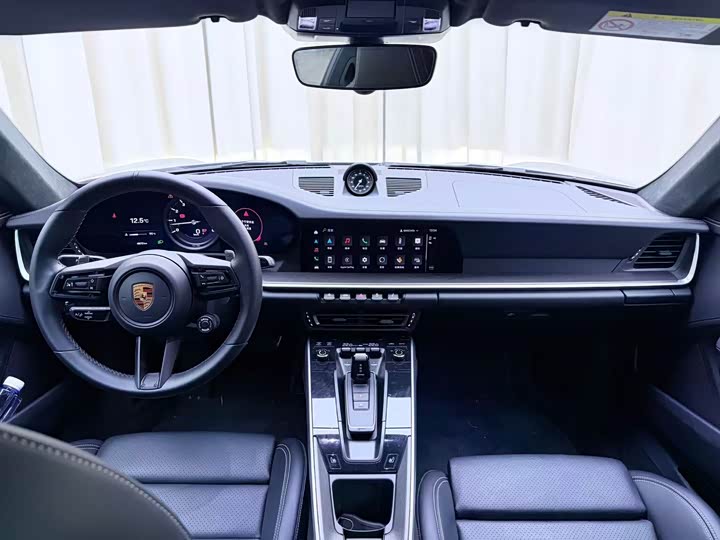 Фото 9 - Porsche 911