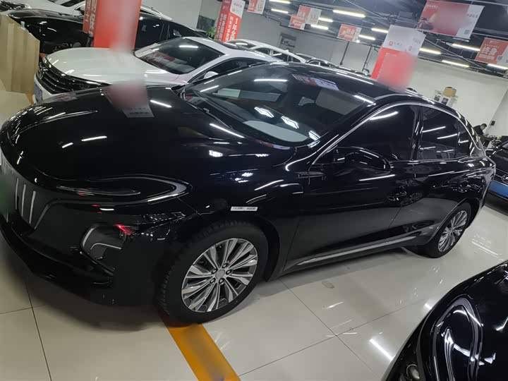 Фото 5 - Hongqi E-QM5