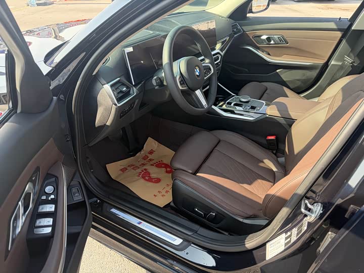 Фото 4 - BMW 3 Series