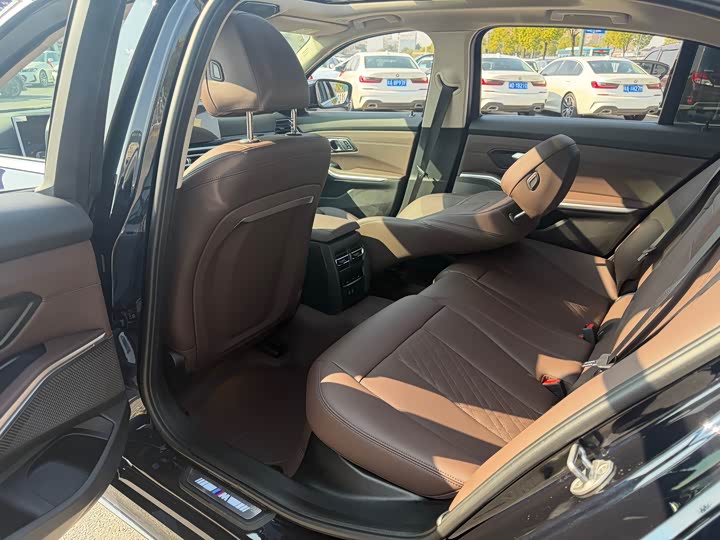 Фото 5 - BMW 3 Series