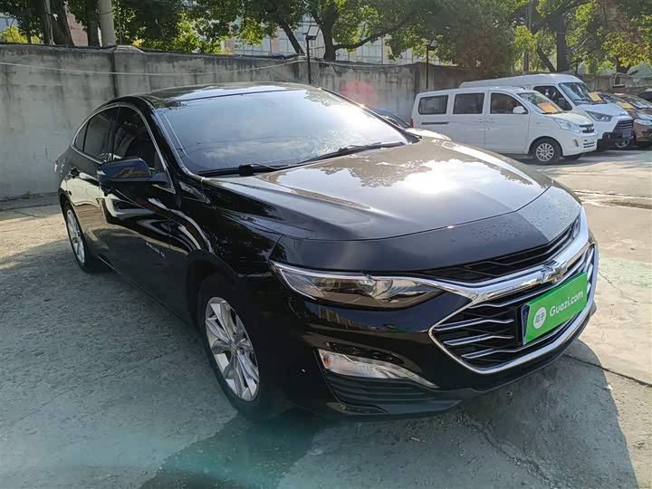 Фото 4 - Chevrolet Malibu XL