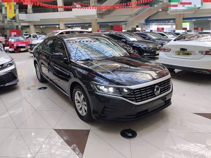 Фото 4 - Volkswagen Passat