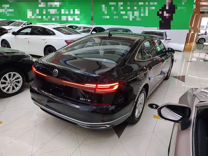 Фото 7 - Volkswagen Passat