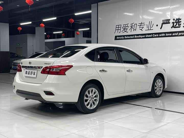 Фото 4 - Nissan Sylphy