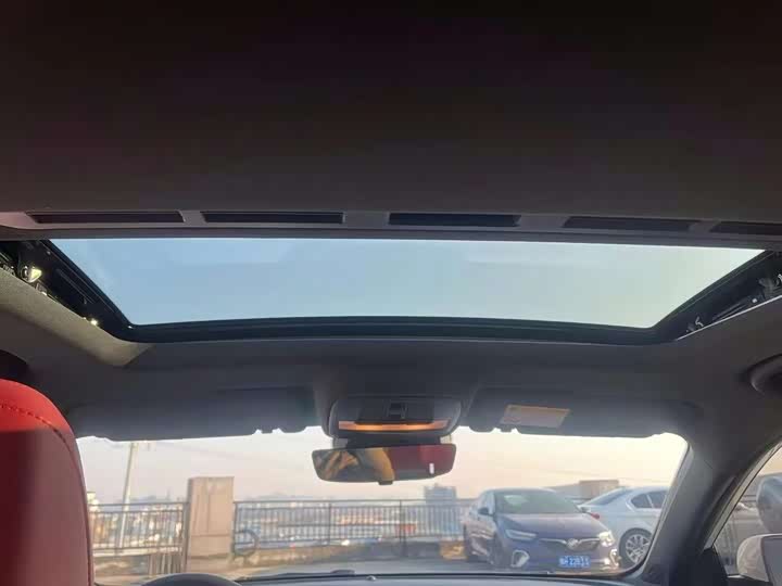 Фото 7 - MG Motor 5