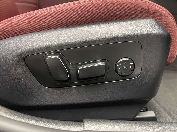 Фото 9 - BMW 5 Series