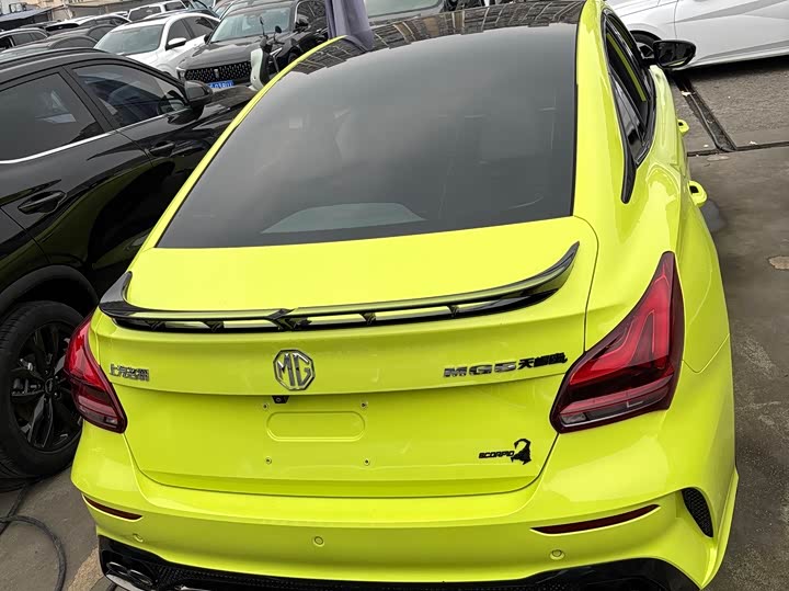 Фото 4 - MG Motor 5 Scorpio