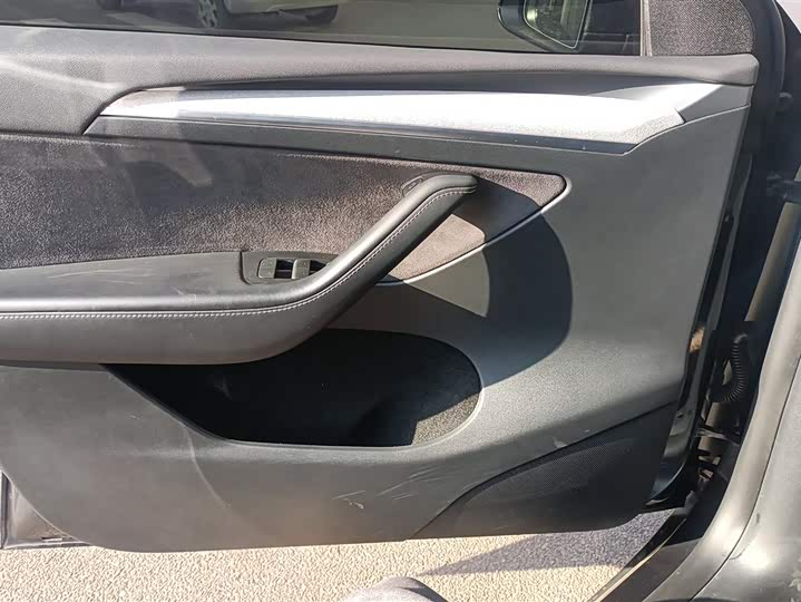 Фото 7 - Tesla Model Y