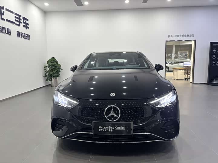 Фото 3 - Mercedes-Benz EQE