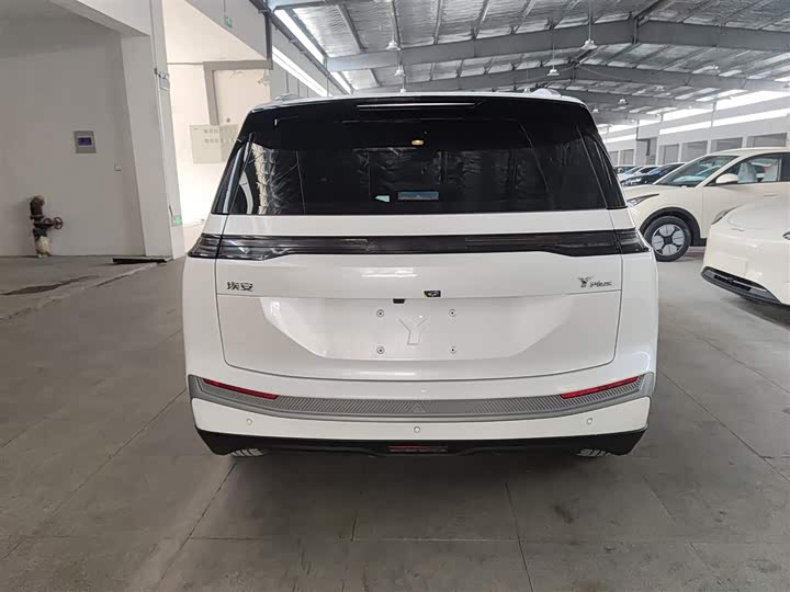 Фото 6 - GAC Aion Y