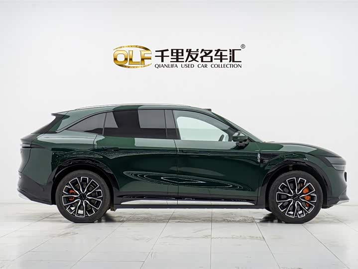 Фото 8 - Zeekr 7X