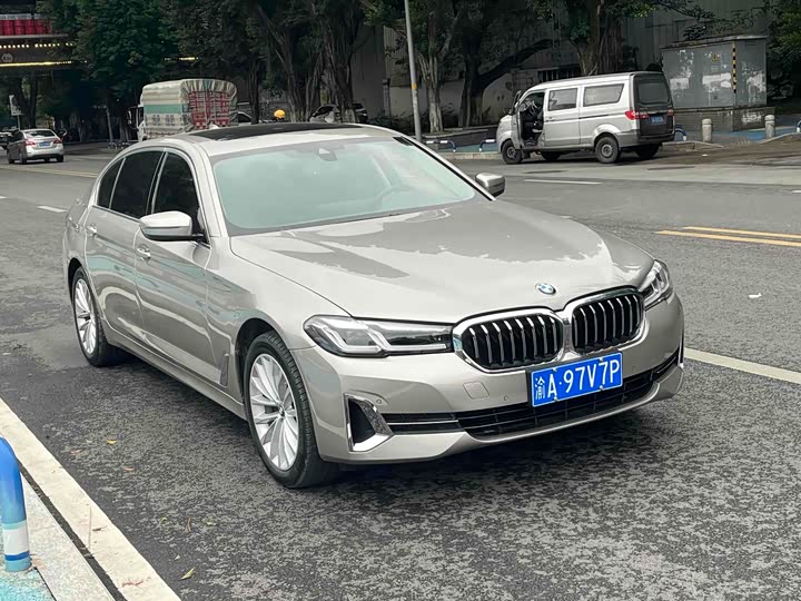 Фото 1 - BMW 5 Series