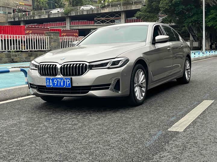 Фото 2 - BMW 5 Series