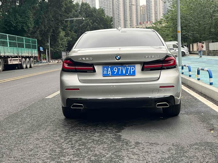 Фото 5 - BMW 5 Series