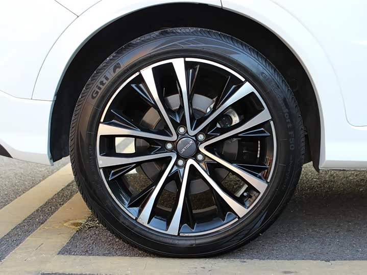 Фото 8 - Jetour X70 Plus