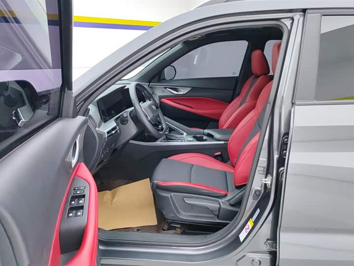 Фото 9 - Changan CS35 Plus