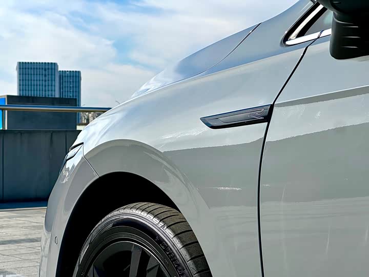 Фото 8 - Volkswagen Golf