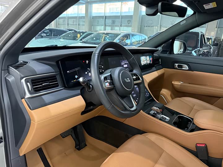 Фото 6 - LiXiang One