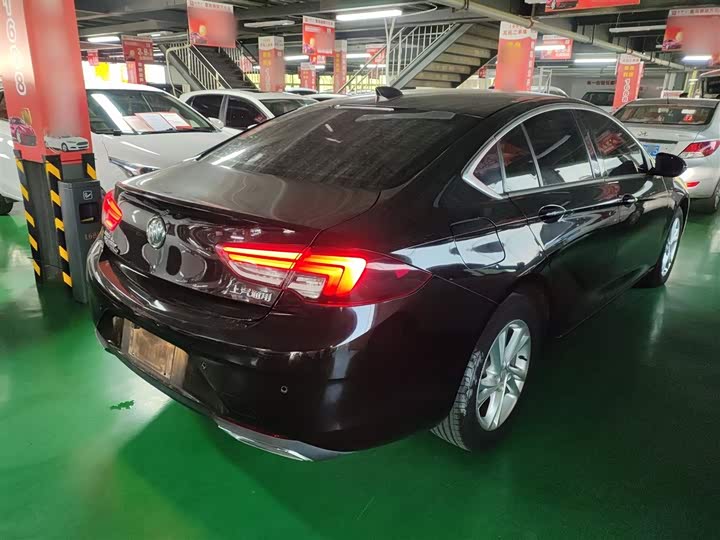 Фото 7 - Buick Regal