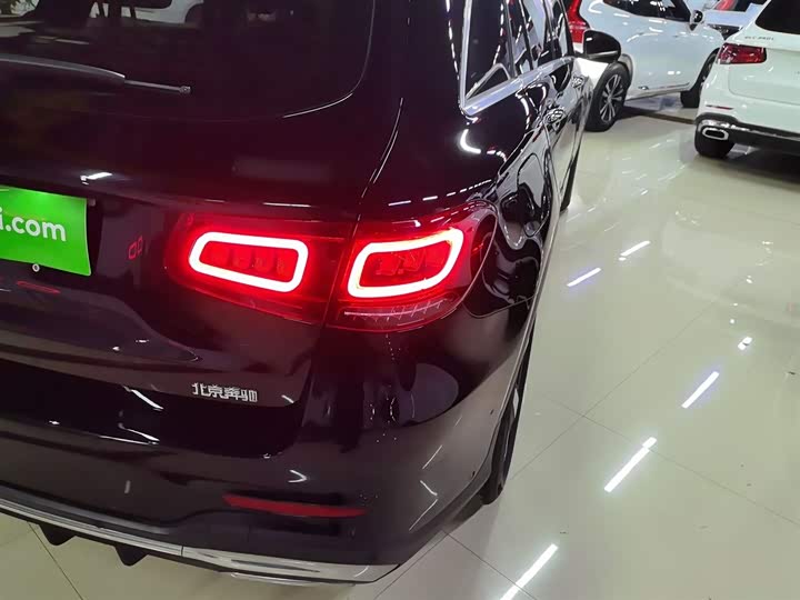 Фото 8 - Mercedes-Benz GLC-Class