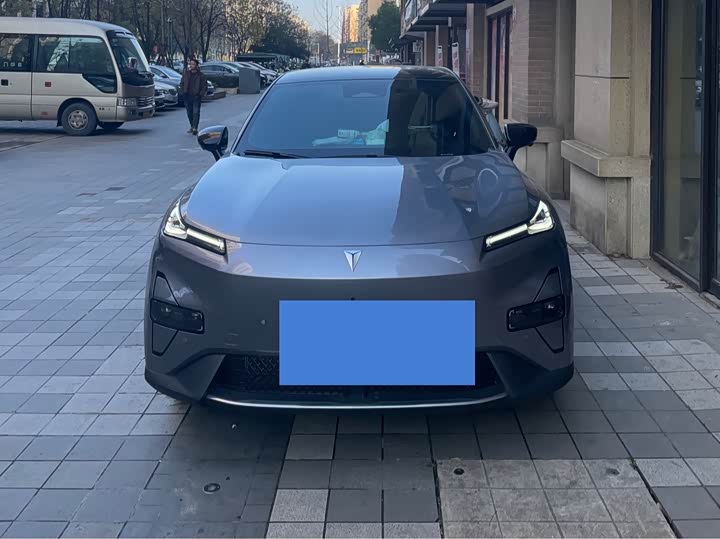 Фото 2 - Changan Deepal S05