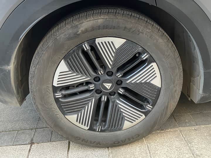 Фото 7 - Changan Deepal S05