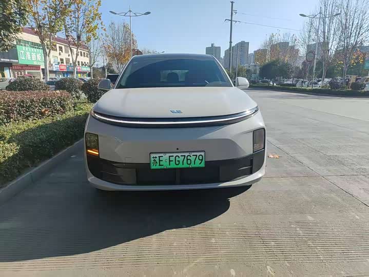 Фото 2 - LiXiang L6