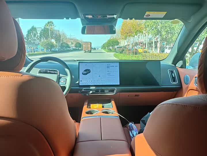 Фото 5 - LiXiang L6