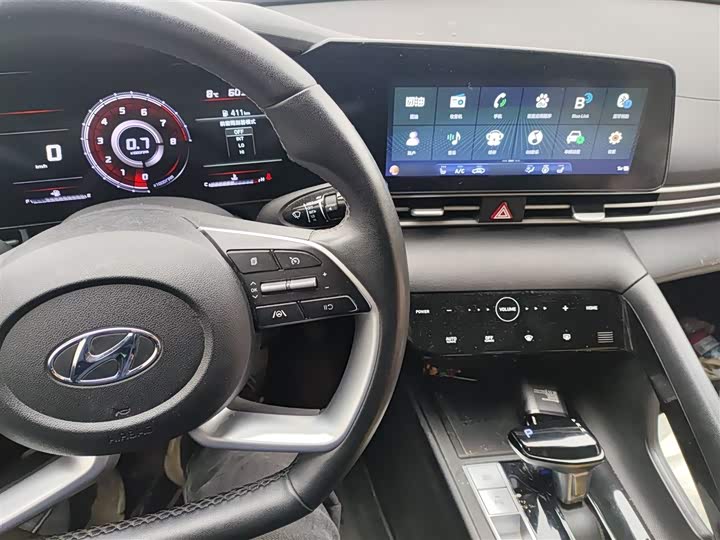 Фото 6 - Hyundai Elantra N line