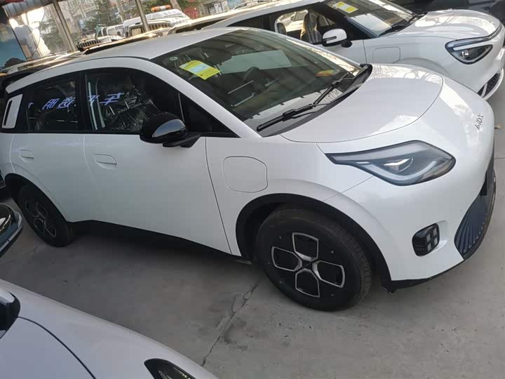 Фото 5 - GAC Aion UT