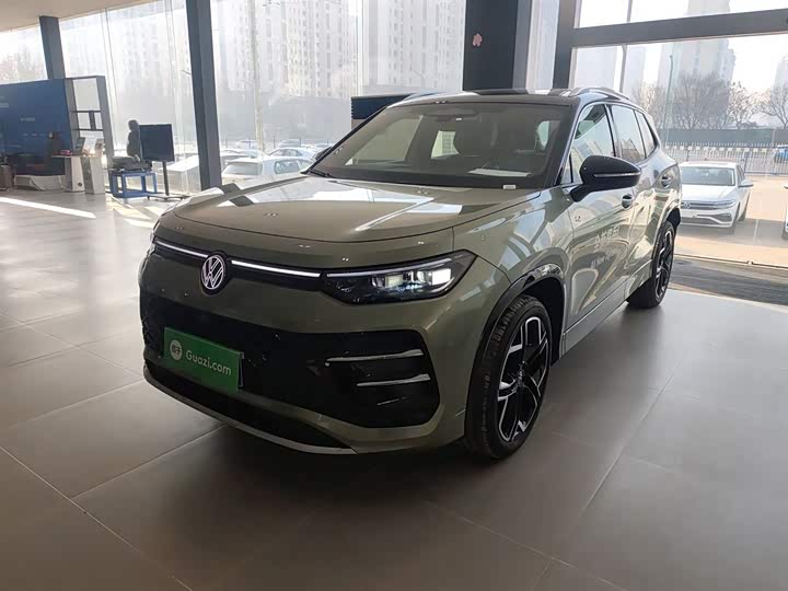 Фото 2 - Volkswagen Tayron