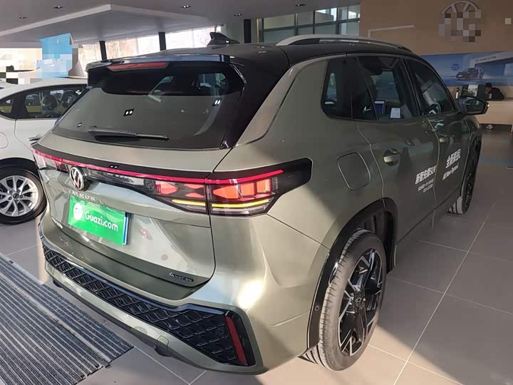 Фото 7 - Volkswagen Tayron