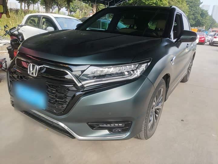 Фото 2 - Honda UR-V