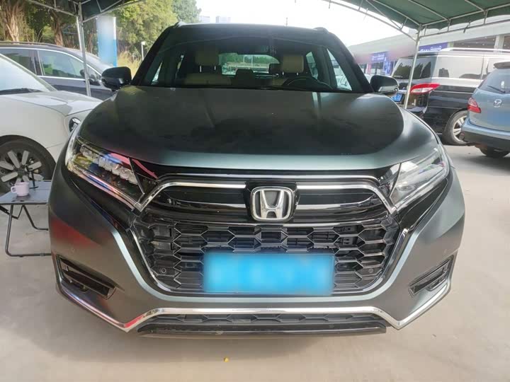 Фото 3 - Honda UR-V