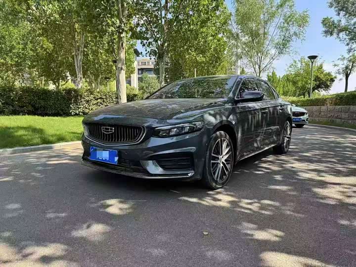 Фото 1 - Geely Preface