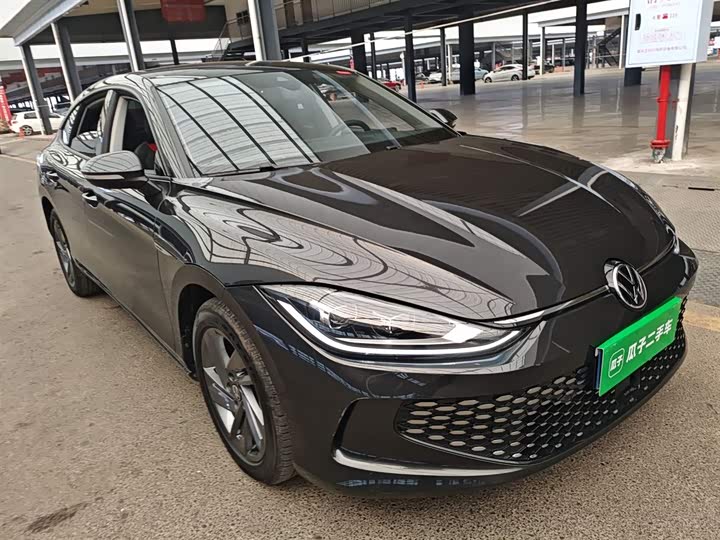 Фото 4 - Volkswagen Lamando L