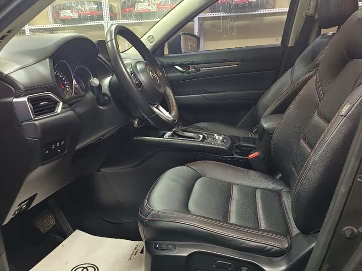 Фото 7 - Mazda CX-5